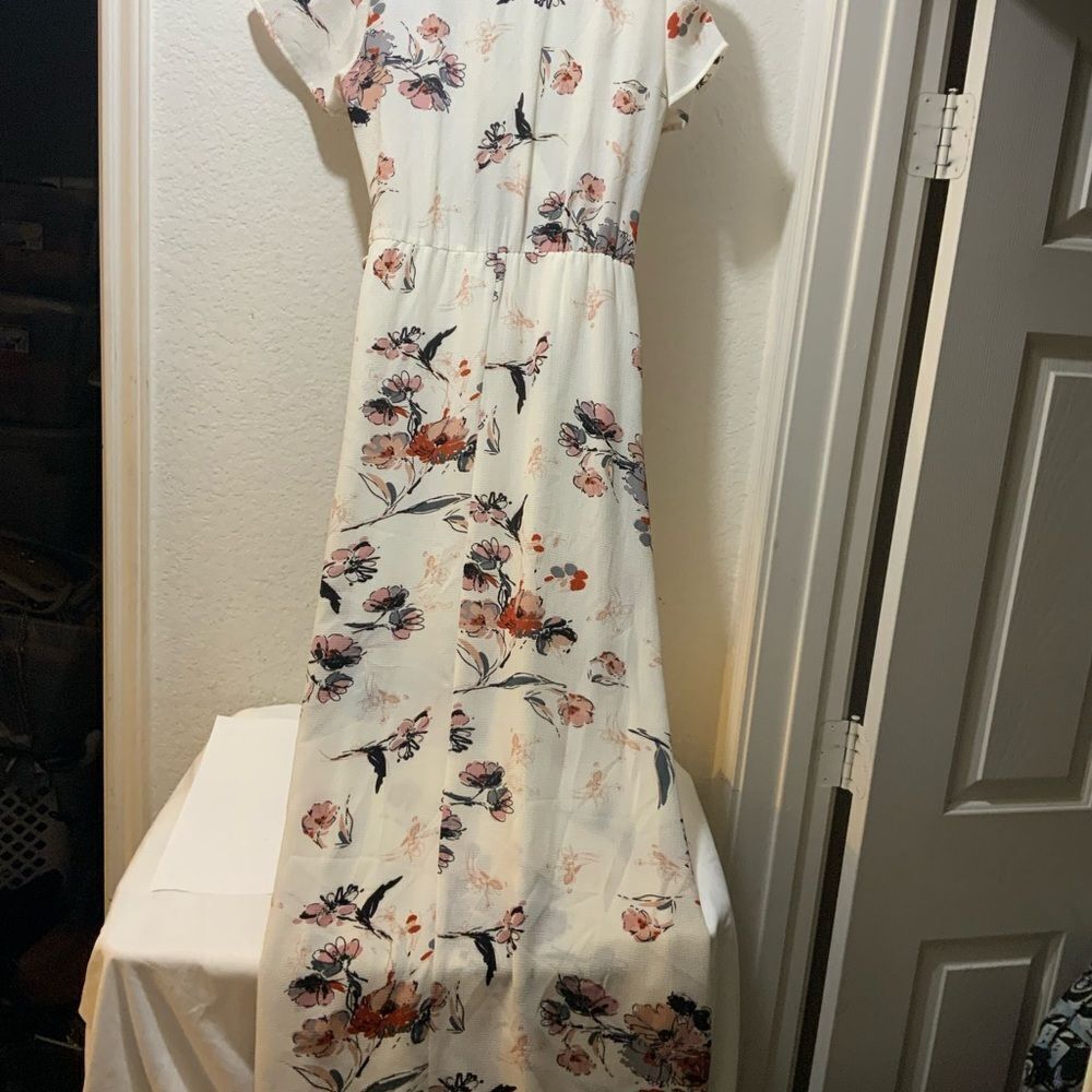 Staccato White Floral Maxi dress multicolor size Small - Picture 12 of 12